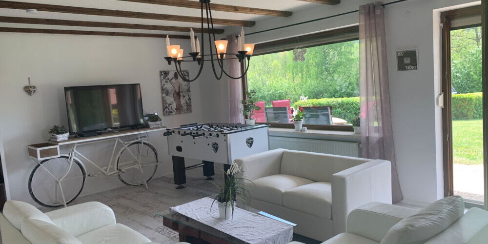Traumferienwohnungen Fewo EG Haus am See mit See-und Bayerwaldblick Urlaub mit Paaren Freunden Kindern Großeltern